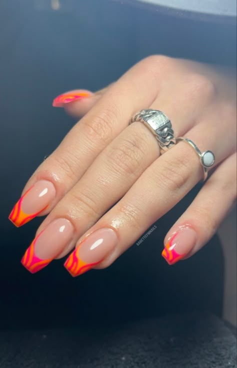 Cute acrylic set with fun bright colors! Perfect for summer! Using a bright pink and bright orange on a nude base! Bright Colored French Tip Nails, Bright Pink And Orange Nails, Hot Pink And Orange Nails, Cheer Nails, Orange And Pink Nails, Europe Nails, Nail Maintenance, Bright Orange Nails, Nail Inspired