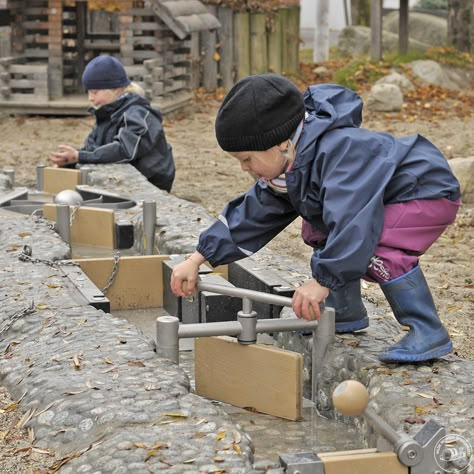 Natural Playground Ideas, Public Playground, Kid Design, Outdoor Play Spaces, Playground Areas, Water Playground, Playground Ideas, Water Trough, Outdoor Play Areas