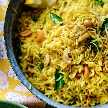 Rice With Cashews, Buttery Rice, Ayurveda Diet, Ayurveda Recipes, Ayurvedic Diet, Aloo Gobi, Ayurvedic Recipes, Lemon Rice, Usa Food