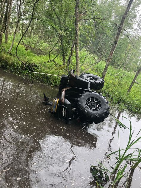 Quad Riding Aesthetic, Four Wheeler Aesthetic, Mudding Four Wheelers, Razor Riding, Pandora Charms Pink, Mud Bog, Money Doesnt Buy Happiness, Four Wheeling, Summer Fishing