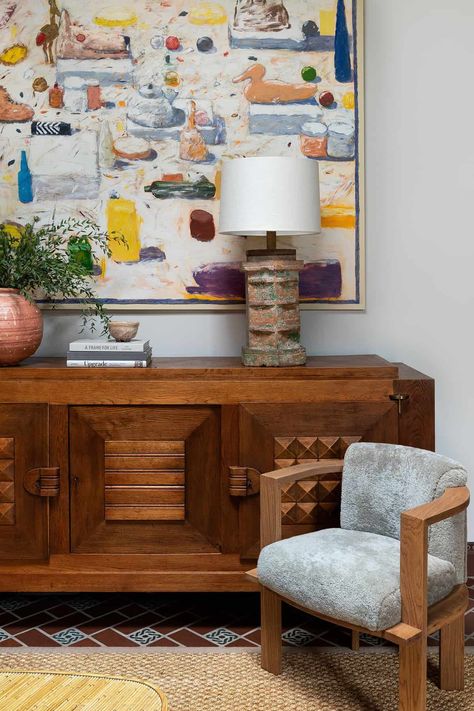 Home Tour: A 1930s historic home in Seattle gets a modern makeover Dresser Vignette, Barcelona House, Clay Roof Tiles, Breakfast Rooms, Art Deco Sideboard, Modern Floor Plans, Seattle Homes, Modern Renovation, City Homes