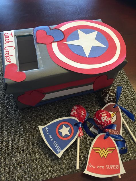 Captain america valentines box and candy supers!! Captain America Valentine Boxes For Boys, Super Hero Valentine Box Ideas, Avengers Valentine Box Ideas, Superhero Valentines Boxes, Singing Time Games, Cool Valentine Boxes, Roll A Turkey, Homemade Valentine Boxes, Batman Valentines