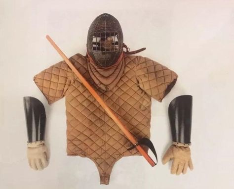 WWI Bayonet Training / Fencing Equipment Set- Gauntlets, Vest, Helmet, and Sword | #1878994728 Epee Fencing, Fencing Equipment, Fencing Gear, Fencing Mask, Dive Mask, Mesh Fencing, Knights Helmet, Body Armor, Post Apocalypse