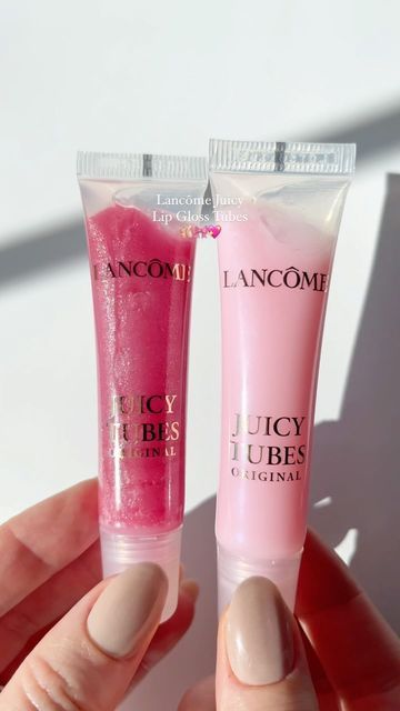 Ausra Dunning on Instagram: "pink lipgloss 🎀💫💖 ft. @lancomeofficial Lancôme Juicy Lip Gloss Tubes >> 03 Dreamsicle and 07 Magic Spell 💖 Which one do you prefer? ☺️ #pinkpinkpink #pinklipgloss #glossylips #lipglosses #newmakeup #lipglossjunkie #lancome #pinkmakeup #viralmakeup #giftedbylancome #thatgirl #foryou #ultabeauty viral makeup, pink lip gloss, lip products, viral lip products" Lancome Lip Gloss, Lancome Lip Oil, Juicy Lip Gloss, Pink Lipgloss, Viral Makeup, Lip Jelly, Lip Oils, Dessert Gifts, Cherry Lips