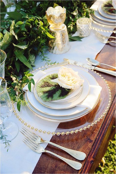 Vineyard Equestrian Ranch Stylized Shoot | Southern California Wedding Ideas and Inspiration Equestrian Farmhouse, Equestrian Ranch, Spanish Style Wedding, Entertaining Tablescapes, Wedding Reception Dinner, Pepper Tree, Dinner Decor, Tuscan Wedding, Southern California Wedding