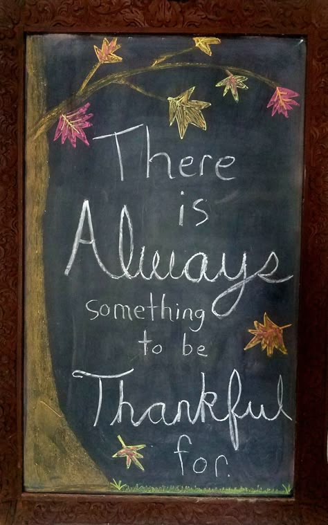 Thanksgiving Chalkboard Ideas Easy, Thanksgiving Chalkboard Art Easy, November Chalkboard Ideas, November White Board Ideas, November Chalkboard Art, November Chalkboard, Thanksgiving Chalkboard Ideas, Fall Chalkboard Ideas, Thanksgiving Quotes Thankful