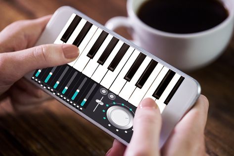 15 Best Piano Apps You Need to Download Right Now Teaching Music Theory, Reading Sheet Music, Piano Games, Best Piano, Free Piano, Imagine John Lennon, Counting Stars, Reading Games, Fun Songs