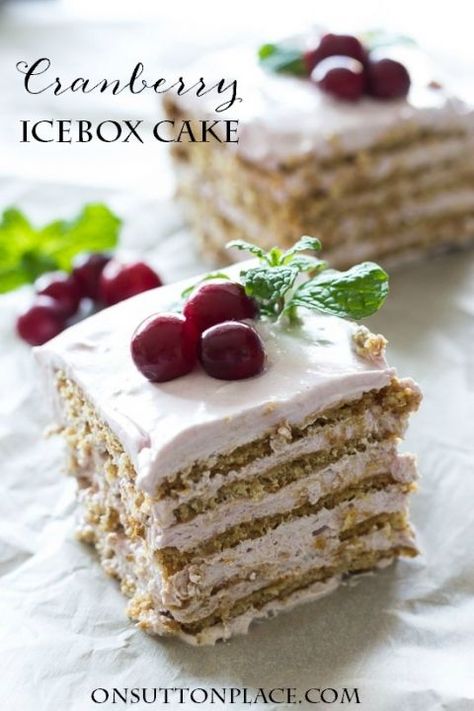 Cranberry Icebox Cake | Easy recipe for a no-bake, make-ahead dessert. Perfect for any holiday gathering! Thanksgiving Picnic, Cranberry Ice, Refrigerator Desserts, Frozen Pies, Ice Box Cakes, Ice Box Cake, Icebox Cakes, Icebox Cake Recipes, Box Cakes