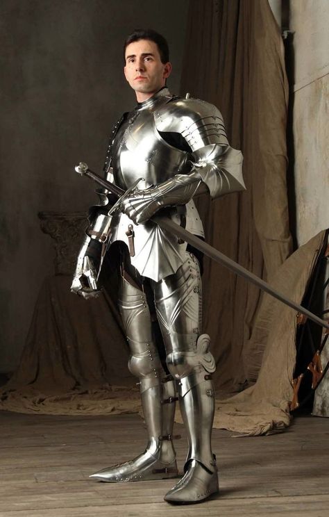 Knight In Armor Reference, Knight Standing Pose, Photo Art Reference, Knight Armour, Knight Cosplay, Armor Clothes, Knights Armor, Armor Reference, Fantasy Reference