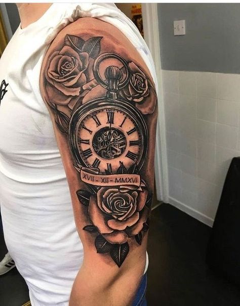 Shoulder Tattoos For Guys, Mutterschaft Tattoos, Clock Tattoo Sleeve, Clock And Rose Tattoo, Tato Flash, Shoulder Sleeve Tattoos, Baby Tattoo Designs, Quarter Sleeve Tattoos, Date Tattoos