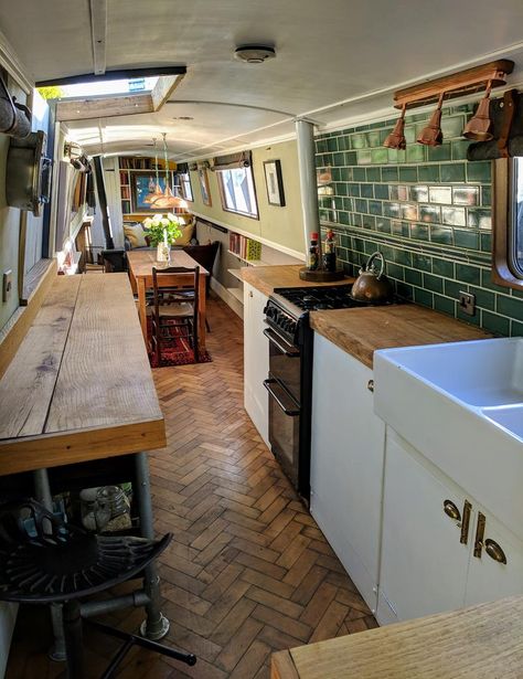 Barge Interior, Canal Boat Interior, Narrowboat Interiors, Canal Barge, Boat House Interior, Boat Interior Design, Houseboat Living, Interior Decorating Ideas, Mini Camper