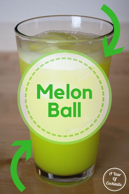 Melon Ball Drink, Melon Ball Cocktail, Vodka Melon, Frozen Mixed Drinks, Midori Drinks, Green Cocktails, Orange Juice And Vodka, Liqueur Drinks, Melon Liqueur