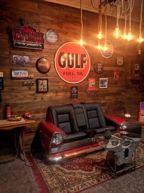 Car Man Cave Ideas, Car Shop Interior Design, Car Garage Ideas Design Interiors, Garage Seating Ideas, Car Cafe Design, Man Cave Garage Decor, Car Garage Ideas Man Caves, Garage Design Man Cave, Vintage Garage Decor