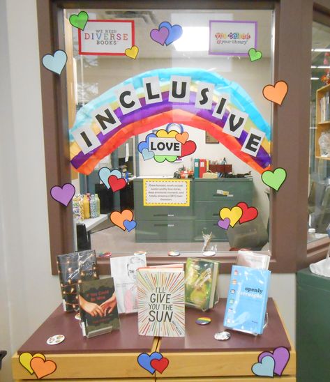 LGBT Teen Book Display in the Library – Ontarian Librarian Diversity Display, Teen Library Displays, Pride Display, Library Window, Book Display Ideas, Teen Library, Teen Book, Library Bulletin Board, Library Display Ideas