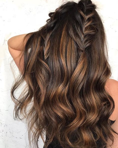 Bronze Highlights for Brown Hair Brunette Ombre, Chocolate Brown Hair Color, Chocolate Hair, Chocolate Brown Hair, Caramel Hair, Hair Color Light Brown, Hair Styles Color, Brown Balayage, Hair With Highlights