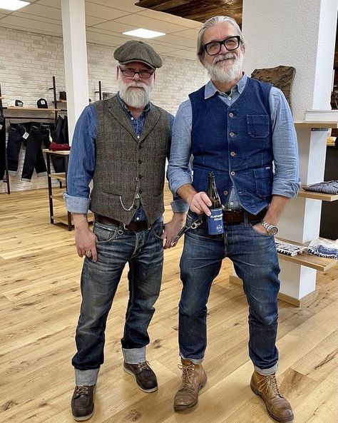 Zodiac Boots, Star Wolf, Old Man Fashion, Older Mens Fashion, Mens Vest Fashion, Fashion Book, Mens Fashion Inspiration, Rugged Style, Mens Fashion Classy