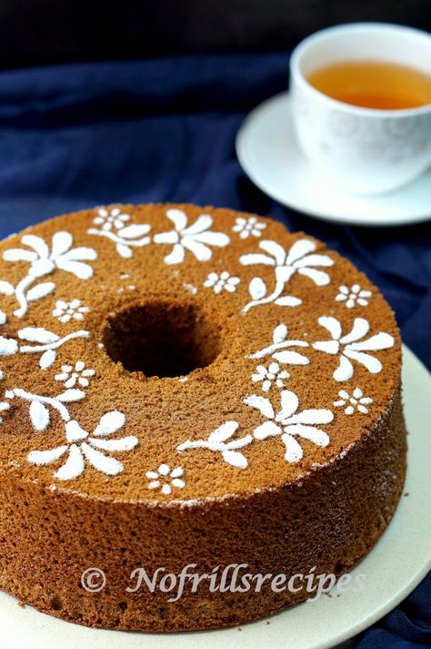 Chiffon Cake Decoration Ideas, Chiffon Cake Decoration, Cake Decoration Ideas, Baked Cakes, Tea Bread, Handmade Cake, Chocolate Cakes, Unsweetened Chocolate, Chiffon Cake