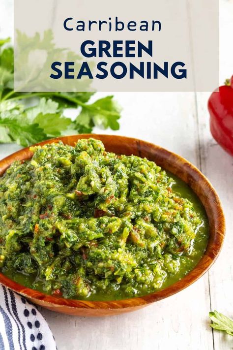 Green Seasoning, Entertaining Friends, Seafood Dinner, Caribbean Recipes, Seasoning Blend, Sharing Board, Seasoning Recipes, Food App, Fresh Vegetables