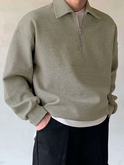 Placket Pattern, Clothing Fails, Mens Casual Outfits Summer, Street Style Outfits Men, Winter Mode, Winter Outfits Men, Cozy Night, Half Zip Sweatshirt, Cool Outfits For Men