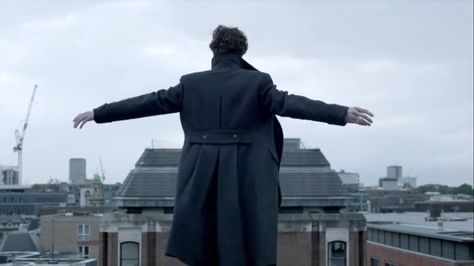 Sherlock beats Doctor Who to be named the world's favourite BBC character  - DigitalSpy.com Sherlock Reichenbach Fall, Reichenbach Fall, The Reichenbach Fall, Header Tumblr, Mark Gatiss, Sherlock Fandom, Sherlock John, John Watson, Johnlock