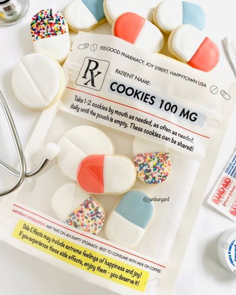 Pharmd Graduation Party, Doctor Cookies, Emergency Nurses Week, Pharmd Graduation, Pharmacy Art, Doctor Party, Nurse Cookies, Graduate Party, Nurse Things