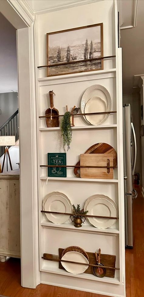 Kitchen Platter Display, Platter Racks In Kitchen, Plate Shelf Kitchen, Plate Racks Wall Display Kitchens, Kitchen Plate Racks Open Shelving, Floating Shelves Kitchen Plates, Kitchen Wall Rack Ideas, Kitchen Wall Plate Rack, Plate Shelf Display