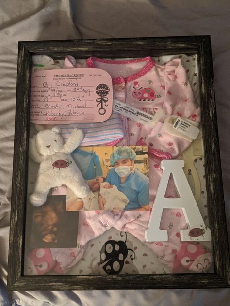 Newborn Shadow Box Girl, Newborn Shadow Box Ideas, Baby Shadow Box Ideas, Newborn Shadow Box, Baby Memorabilia, Newborn Baby Hospital, Shadow Box Ideas, Gender Reveal Baby Shower Themes, Old Baby Clothes