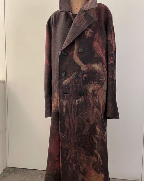 Activewear Photoshoot, Print Coat, Yohji Yamamoto, High Fashion Street Style, Fashion Sketches, Look Fashion, Aesthetic Clothes, High Fashion, Fashion Inspo