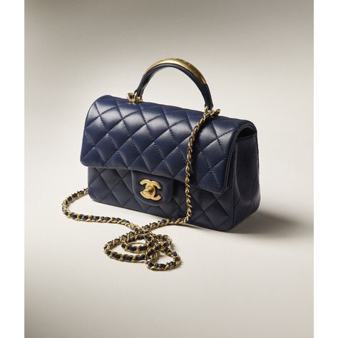 Blue Chanel, Chanel Mini Flap Bag, Chanel Party, Moda Chanel, Navy Chanel, Mode Chanel, Chanel Store, Chanel Collection, Chanel Mini