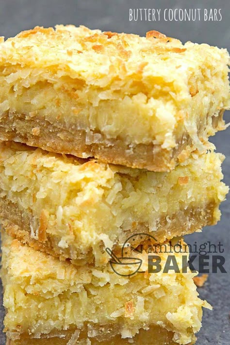 These coconut bars are rich and sinful, but they use ingredients that you likely have on hand 5 Ingredient Cheesecake, Buttery Coconut Bars, Coconut Squares Recipe, Coconut Pound Cake, Coconut Squares, Southern Usa, Square Recipes, Coconut Desserts, Coconut Bars