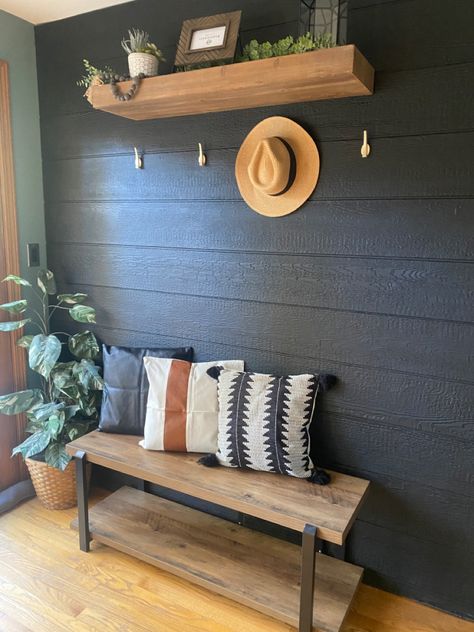 Black accent wall
Warm colored tones Big Entry Wall Decor Ideas, Entryway Feature Wall Ideas, Stained Shiplap, Black Accent Wall, Reclaimed Wood Accent Wall, Black Accent Walls, Mudroom Decor, Mudroom Design, Wood Accent Wall