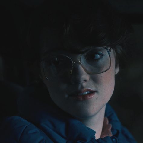 Barb Aesthetic, Stranger Things Barbara, Barb Holland, Barbara Holland, Stranger Things Icon, Barb Stranger Things, Shawn Levy, Stranger Things 1, Gaten Matarazzo