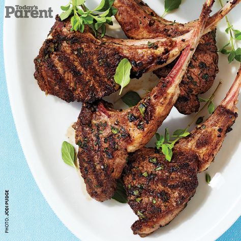 Kids love lamb chops because they come with their own handle, and in this easy recipe there's even a yogurt sauce to dip them in. Mint Jelly Recipe, Turkish Lamb, Grilled Lamb Chops, Lamb Chop Recipes, Easy Grilling Recipes, Lamb Dishes, Grilled Lamb, Mint Recipes, Jelly Recipes