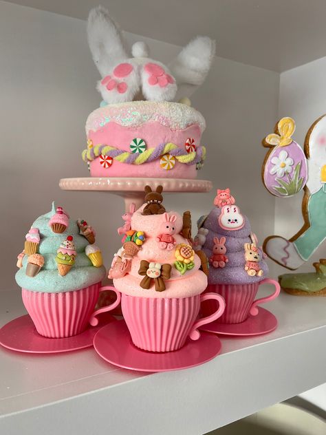 Easter Fake Bakes Diy, Three Tier Tray, Fake Sweets, Cup Decoration, Fake Bakes, Fake Cupcakes, Cake Gift, Easter Stuff, Gingerbread Christmas Decor