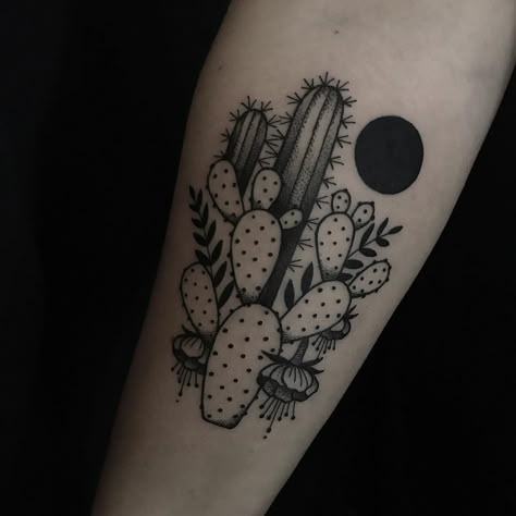 Bunny Ear Cactus Tattoo, Sleeve Tattoos Japanese, Botanical Illustration Tattoo, Tattoo Cactus, Hilary Jane, Tattoos Japanese, Viking Bear, Cactus Arrangement, Sanskrit Tattoo