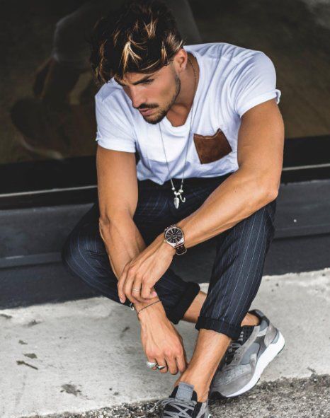 Mariano Di Vaio Everyday Chic Outfits, Mdv Style, Street Style Magazine, Style Magazine, Everyday Chic, Purple Rain, Chic Outfit, Top Fabric, Fast Fashion