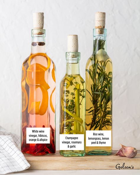 Infused Oil And Vinegar Recipes, Herbed Vinegar Recipes, Olive Oil Flavors, Herb Infused Vinegar, Infused Cooking Oils, Olive Oil Infusions, Infused Balsamic Vinegar Recipes, Flavored Vinegar Recipes, Homemade Infused Olive Oil