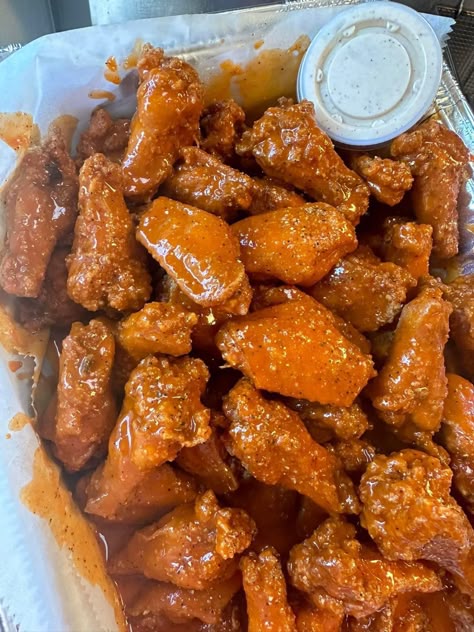 Honey Lemon Pepper Wings, Lemon Pepper Wings, Pepper Seasoning, Lemon Pepper Seasoning, Soul Food Dinner, Food Babe, Delicacy Food, Food Therapy, Healthy Food Motivation