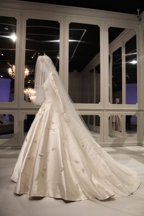 House of Dior at the NGV: A Melbourne Exclusive | A fashion blog from Melbourne Dior Bridal, Dior Museum, Historical Wedding, Victoria Melbourne, Christian Dior Designer, House Of Dior, White Flower Dress, Dior Designer, Evening Dresses Short