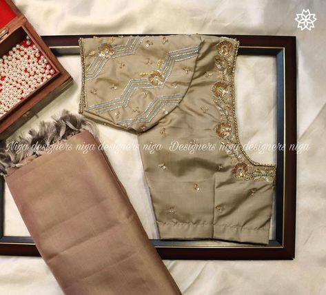 Niga Designers shared a post on Instagram: "Beige blouse in copper saree looks amazing decision..🤎 . . . #blousedesigns #colourslove #beigecolor". Follow their account to see 340 posts. Copper Colour Blouse, Copper Colour Blouse Designs, Colour Blouse Designs, Copper Saree, Saree Looks, Beige Blouse, Saree Blouses, Embroidery Blouse Designs, Saree Look