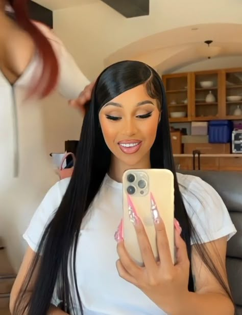 Cardi B Bow Hairstyle, Cardi B Mirror Selfie, Cardi B Wigs, Cardi B Updo Hairstyle, Cardi B Selfie, Cardi B Hair, Cardi B Hairstyles, Cardi B Fashion, Hair For Dark Skin