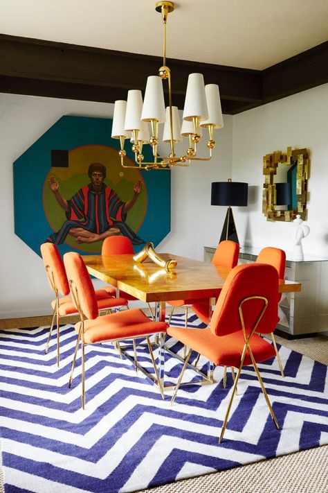 Jonathan Adler Gives a Palm Springs Staple a Cheeky Update | Architectural Digest Dining Suites, Parker Palm Springs, Large Families, Orange Decor, Style Deco, Estilo Art Deco, Jonathan Adler, Contemporary Home Decor, Modern Dining Room