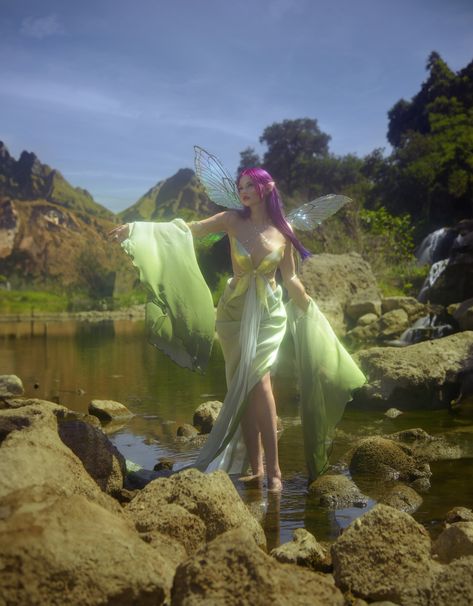 Models: @summerferguson Fairy top: @ziwu_artemis / @mermaid_lucia_official Sleeves: @fireflypath Wings: @hellofaerie Elf ears: @madhousefxstudio Photographer/skirts: @emackphoto Assistants/videographer: @griffinsendekphoto Elf Photography, Corset Bra Top, Mermaid Corset, Resin Mermaid, Fairy Fountain, Top Cosplay, Dragonfly Wings, Invisible Bra, Elf Ears