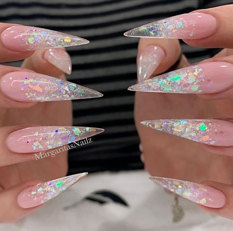 Stiletto Nails - home | STILETTO NAILS on MYSELF >>> (paid link) Check out this great product. Acrylic Nails Stiletto, Stilleto Nails Designs, Encapsulated Nails, Unghie Nail Art, Stiletto Nails Designs, Shiny Nails, Nails Polish, Glass Nails, Nail Styles