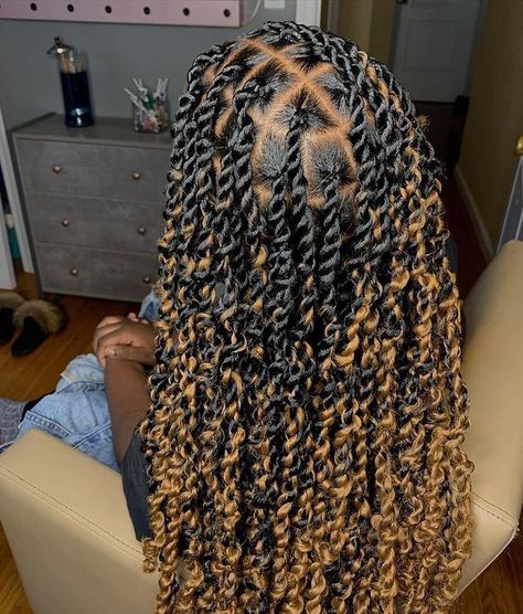 Passion Twist With Curls, Braids Passion Twist, Long Passion Twist, Passion Twist Braids, Twist With Curls, Box Briads, Short Passion Twist, Braided Hairstyles For Black Women Cornrows, Hairstyles Pictures