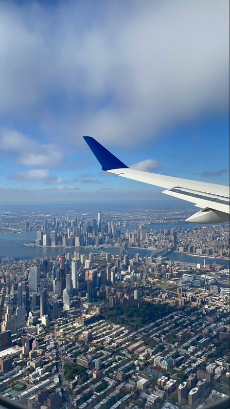 Flight Over New York, Nyc Airplane View, New York City Airport, New York From Plane, New York Airport Aesthetic, New York From Airplane, New York Airplane View, New York Plane View, Airplane New York