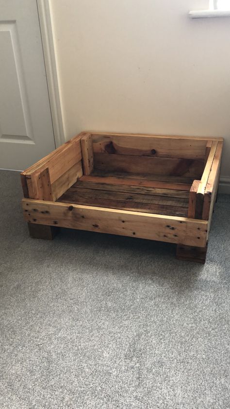 Dog Ideas For The Home, Double Dog Bed, Handmade Dog Beds, Wood Dog Bed, Pallet Dog Beds, Dog House Bed, Dog Corner, Custom Dog Beds, Bed In Corner