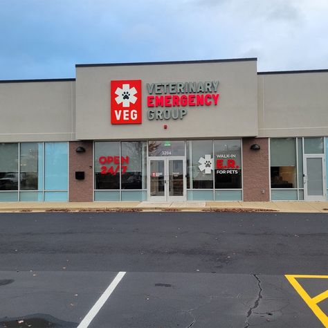 Emergency Vet in Oak Brook, IL | Veterinary Emergency Group Veterinary Emergency, Vet Hospital, Medical Questions, Emergency Contact, Stay Overnight, Urgent Care, Animal Hospital, Pet Parent, Exotic Pets