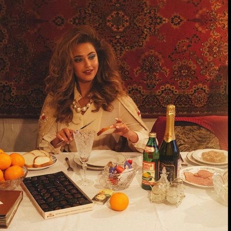 Russian Tumblr Aesthetic, Technicolor Film Aesthetic, 90s Aesthetic Russia, Slavic Girl Aesthetic, Russian Party, Russian Vibe, Russian Winter, Christmas Props, European Aesthetic