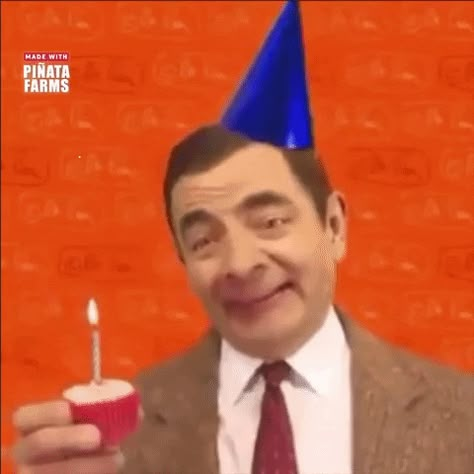 Birthday Meme Funny, Gif Birthday, Happy Birthday Beer, Funny Happy Birthday Images, People At Work, Happy Memes, Funny Happy Birthday Wishes, Birthday Memes, Happy Birthday Art